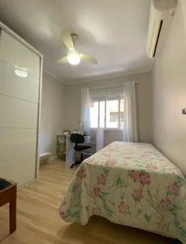 Imagem Apartamento 2 dormitórios com suíte e 2 vagas no Menino Deus