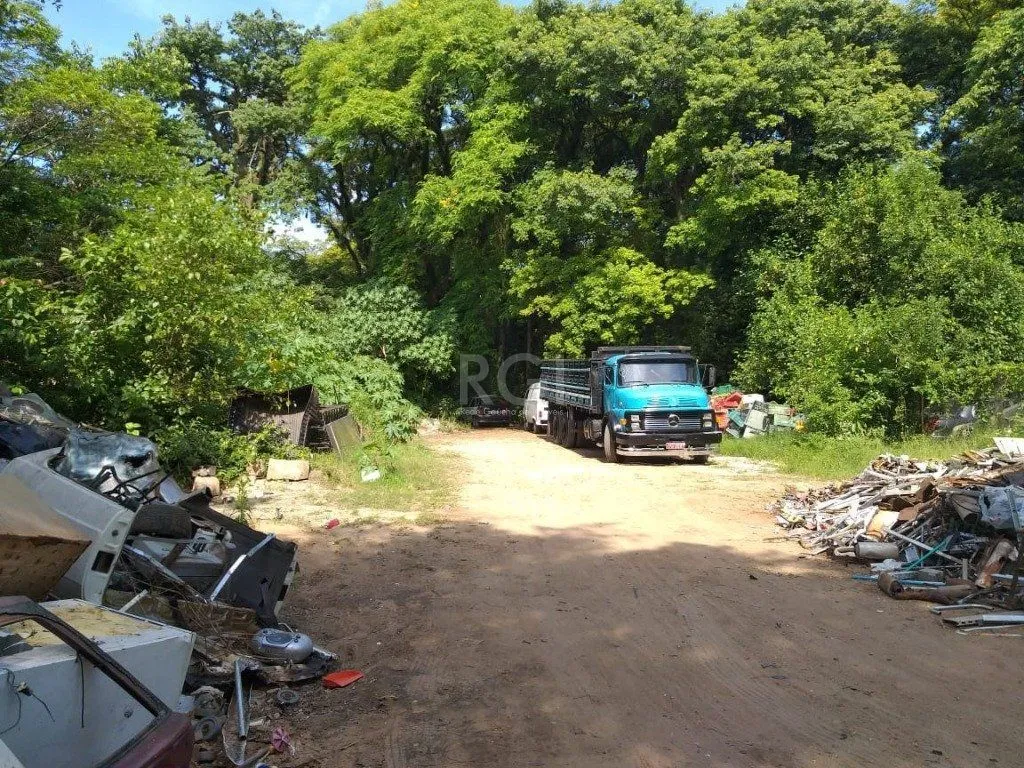 Imagem Terreno para Venda - 0m², 0 dormitórios, Glória