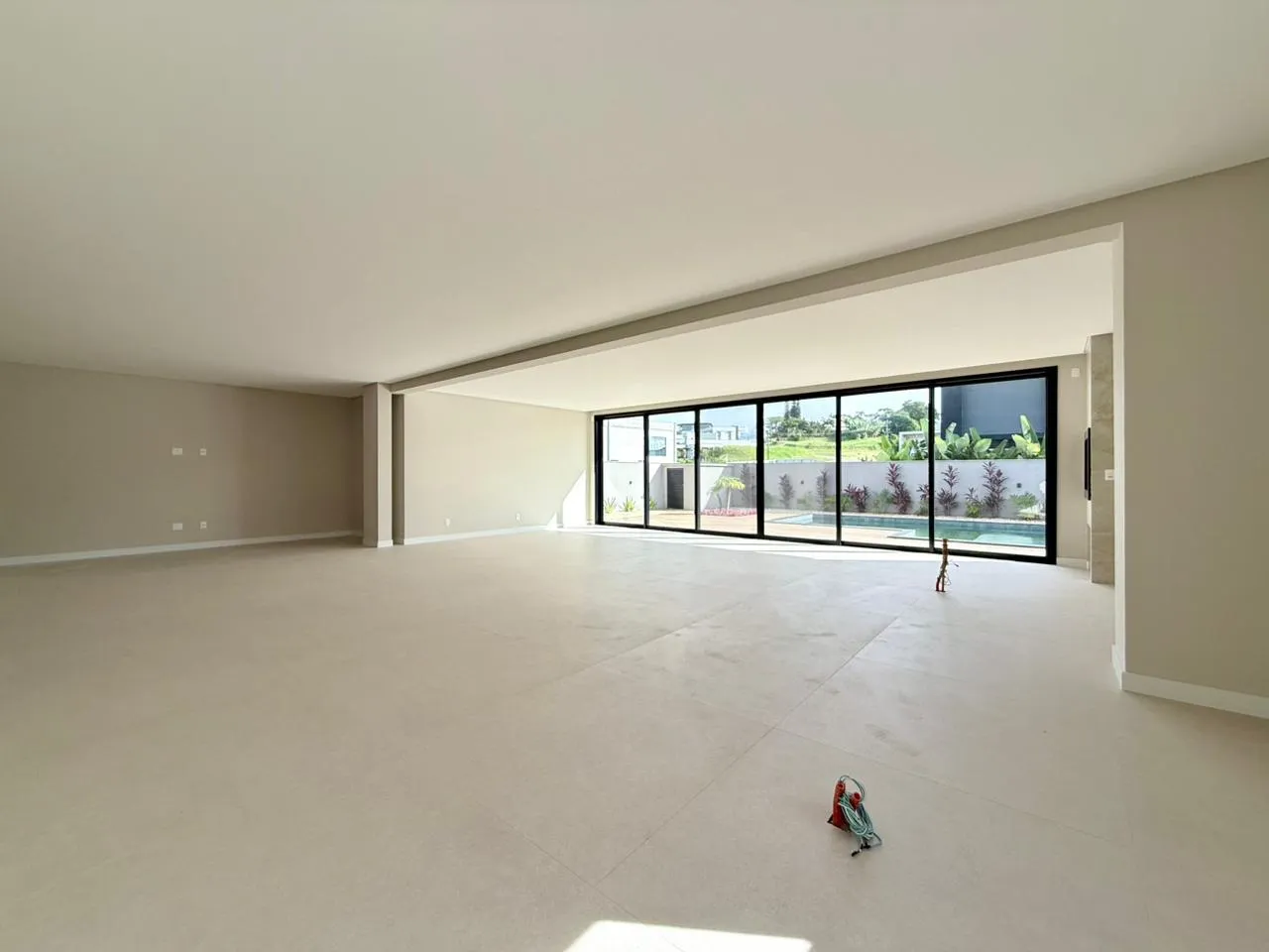 Imagem Casa à venda com 411m2 por R$ 4.500.000,00