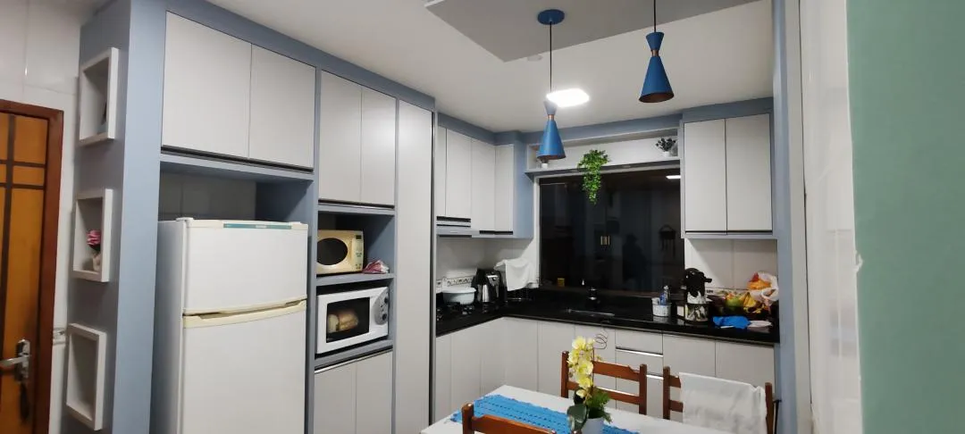 Imagem Casa à venda em Cascavel - Universitário - 300m² - Churrasqueira e Energia Solar