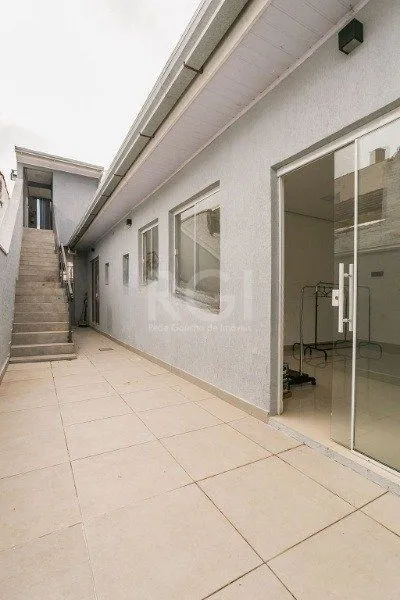 Imagem Prédio comercial no Bairro Partenon