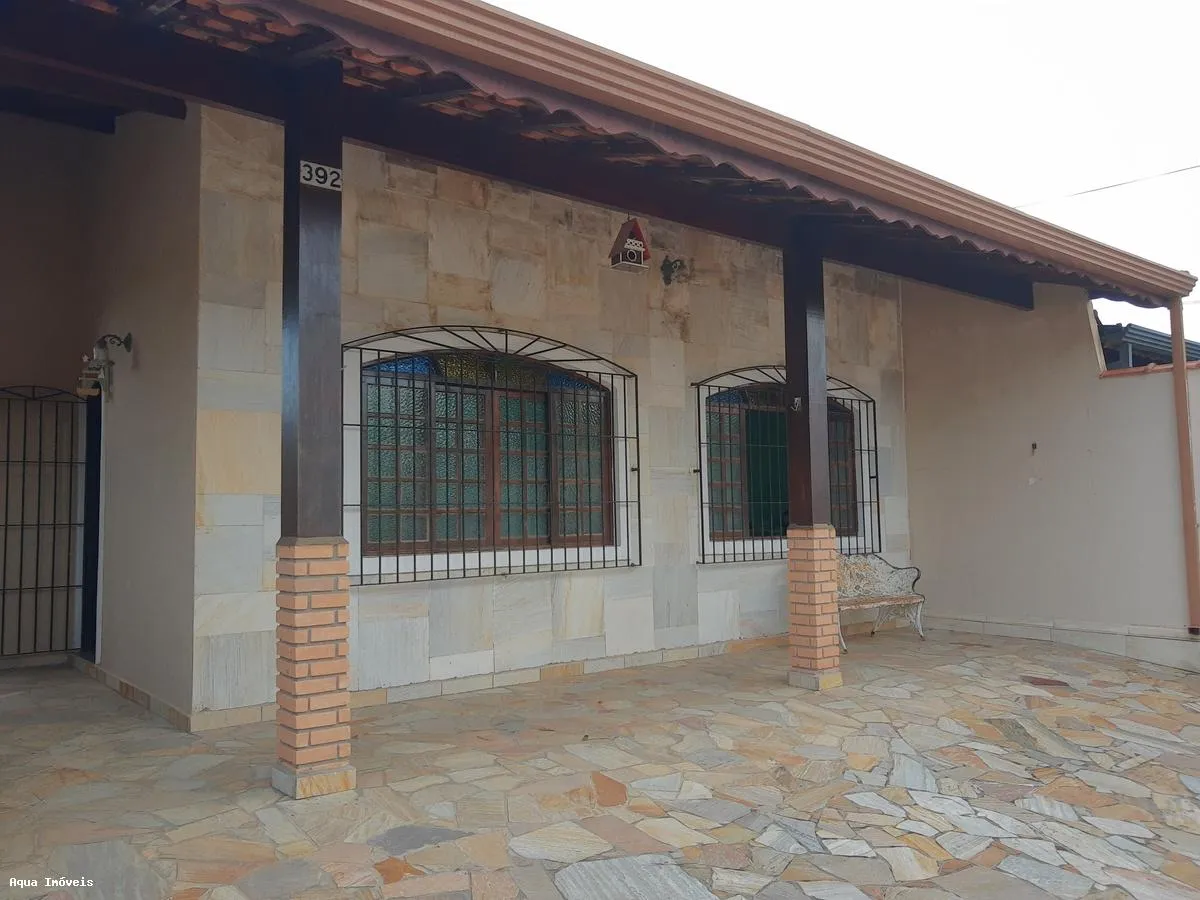 Imagem Casa para Venda em Peruíbe, Belmira Novaes, 3 dormitórios, 2 banheiros, 4 vagas