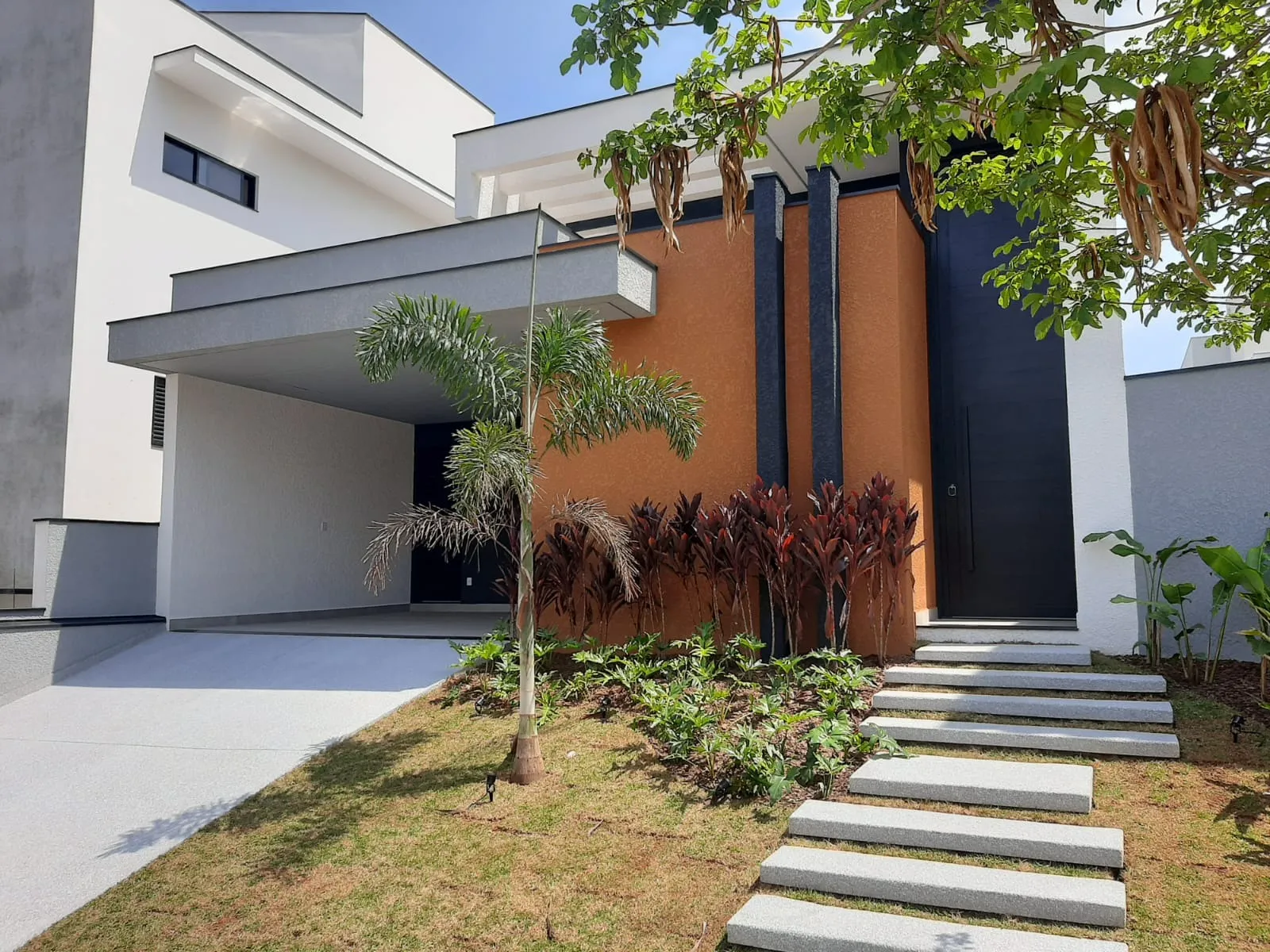 Imagem Casa 300m² 3 Dormitórios Condomínio Chacara Ondina- Sorocaba/ SP