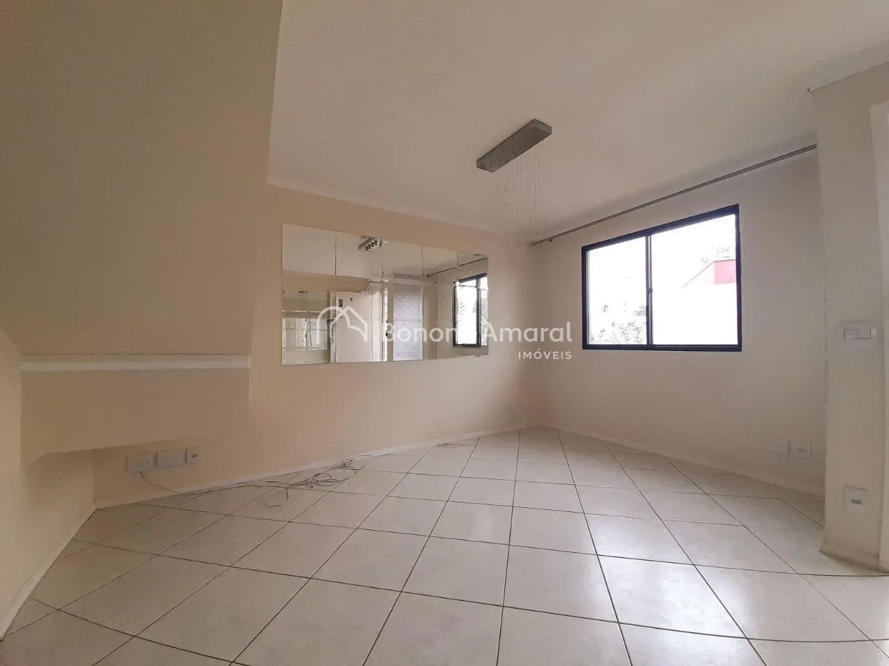 Imagem Casa de Condomínio à Venda em Campinas - 2 Suítes, 74m²