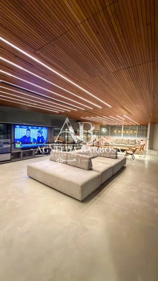 Imagem Casa em Condomínio para Venda, 4 dormitórios, 4 suítes, 7 banheiros, 7 vagas