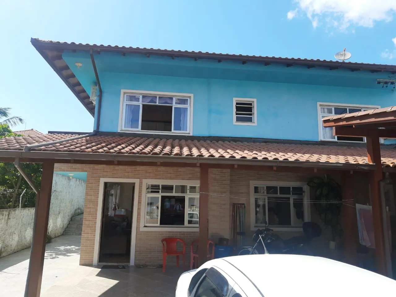 Imagem Grande Oportunidade - Casa Ampla e Recém Reformada em Localização Privilegiada