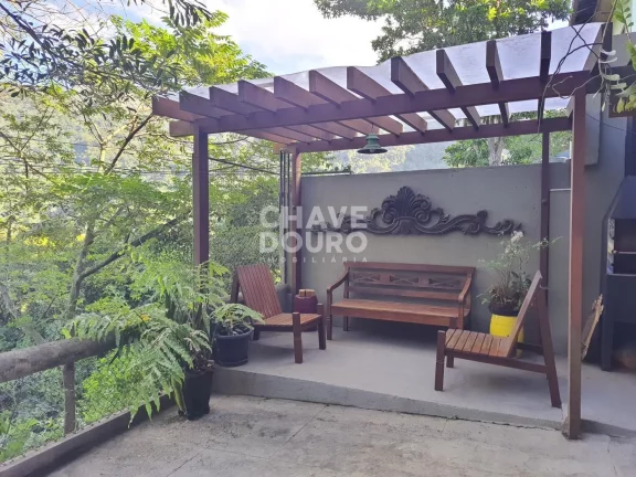 Imagem Charmosa casa com 2 quartos e 1 escritório, para venda em Santa Teresa, Rio de Janeiro