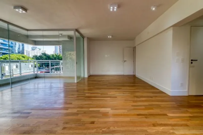 Imagem Apartamento com 3 Quartos à Venda, 161 m² em Vila Nova Conceição - São Paulo