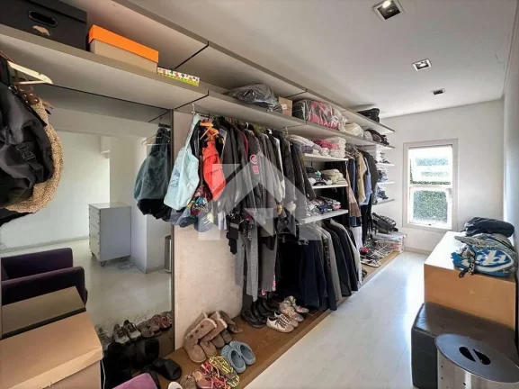 Imagem Casa de Condomínio em Jardim Passárgada I - Cotia