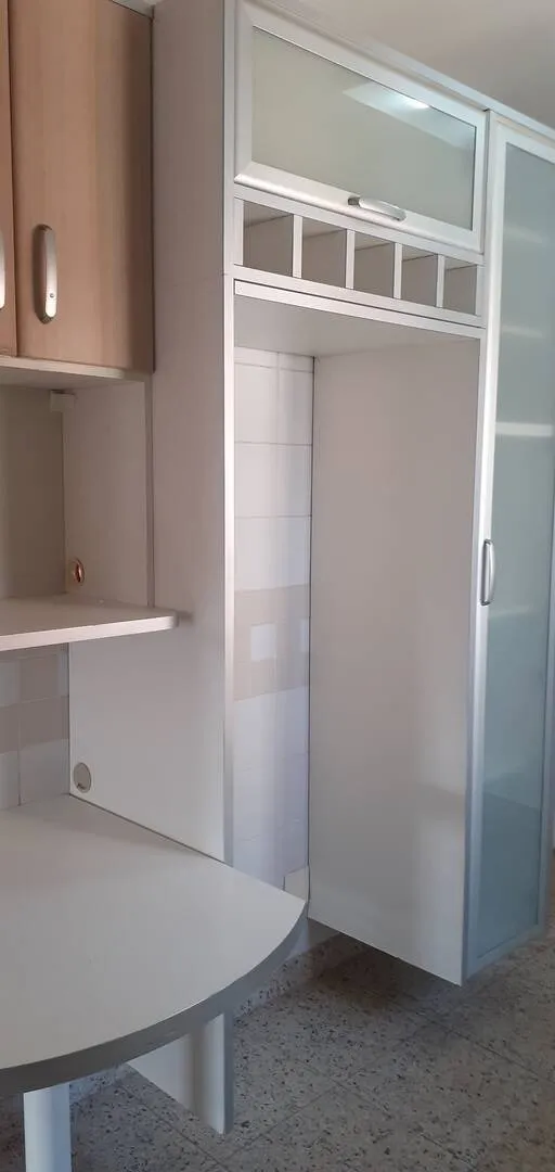 Imagem Apartamento de 97m² Finamente Reformado e Planejado, com Vista Permanente para o Res 1