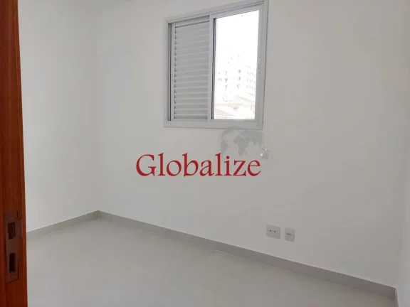 Imagem Bela Casa Alta Duplex em Santos no bairro Campo Grande com 3 dormitórios, churrasqueira e piscina por R$ 1.250.000,00