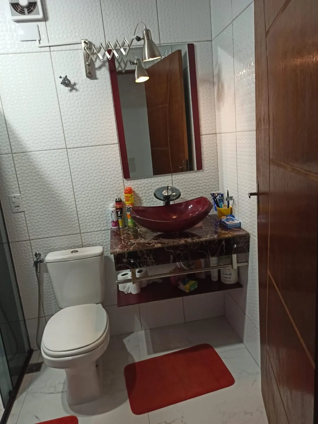 Imagem Casa à venda 2 Quartos, Loteamento Residencial e Comercial Vila São Paulo, Pindamonhangaba - SP