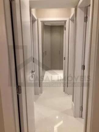 Imagem CASAL IMÓVEIS VENDE CASTELO DI NAPOLI 4 SUÍTES 3 VGS PORTEIRA FECHADA ACABAMENTO AAA São 200m2 de puro luxo e elegância. Todo novo, com revestimento