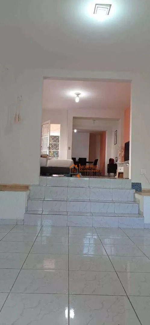 Imagem Sobrado com 5 dormitórios à venda, 330 m² por R$ 794.900,00 - Parque Continental - Guarulhos/SP