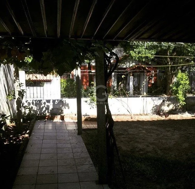 Imagem Casa para Venda - 165.65m², 3 dormitórios, sendo 1 suites, 2 vagas - Vila Nova