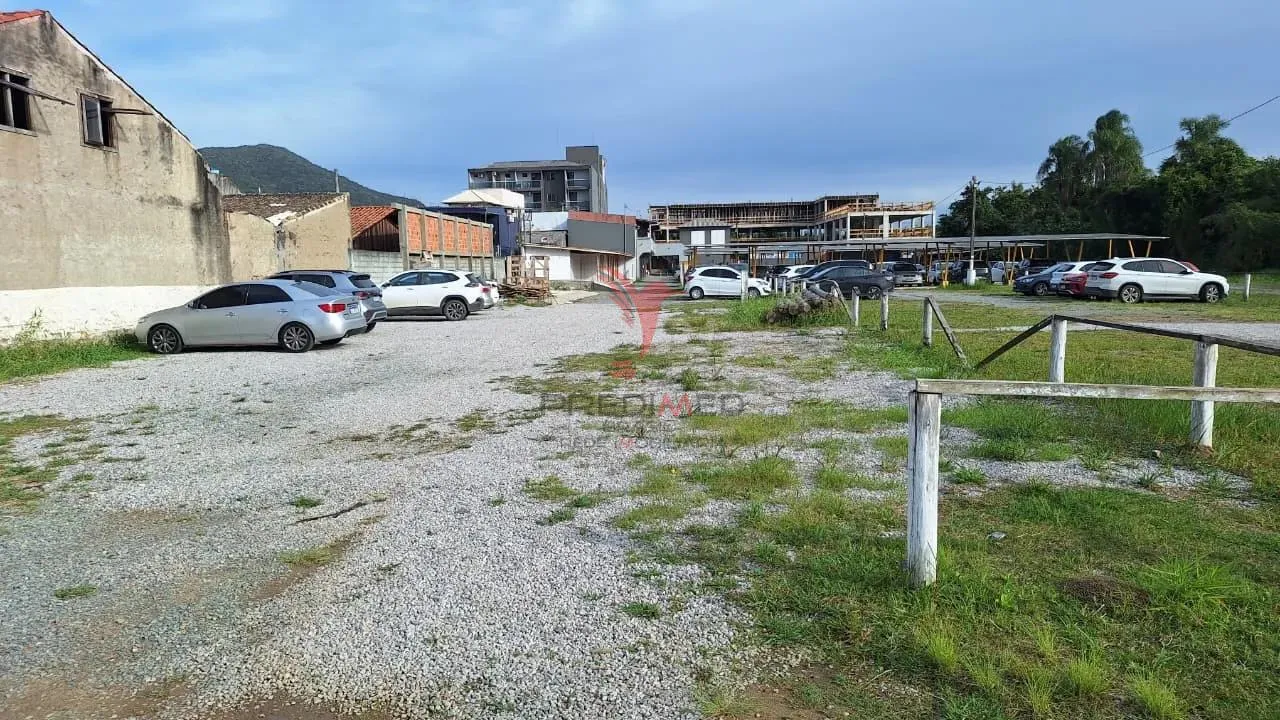 Imagem Terreno para Empreendimentos no litoral próximo Parque Beto Carrero Word