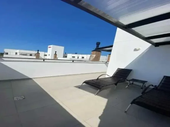 Imagem Cobertura com 2 suítes e 1 vaga de garagem - Campeche Florianópolis/SC