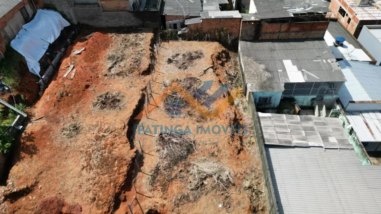 Terreno à Venda em Esperança, Ipatinga – Loteamento R$450mil