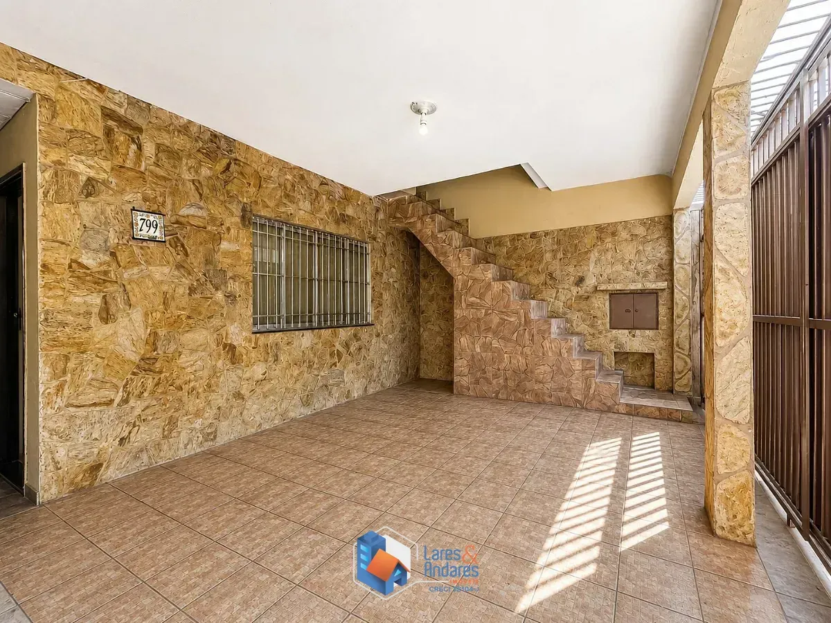 Imagem Casa para venda em Vila Miriam com 5 quartos, sendo 1 suíte, 126m²