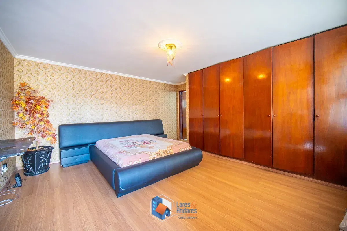 Imagem Sobrado para venda em Sumaré com 4 quartos, sendo 4 suítes, 380m²