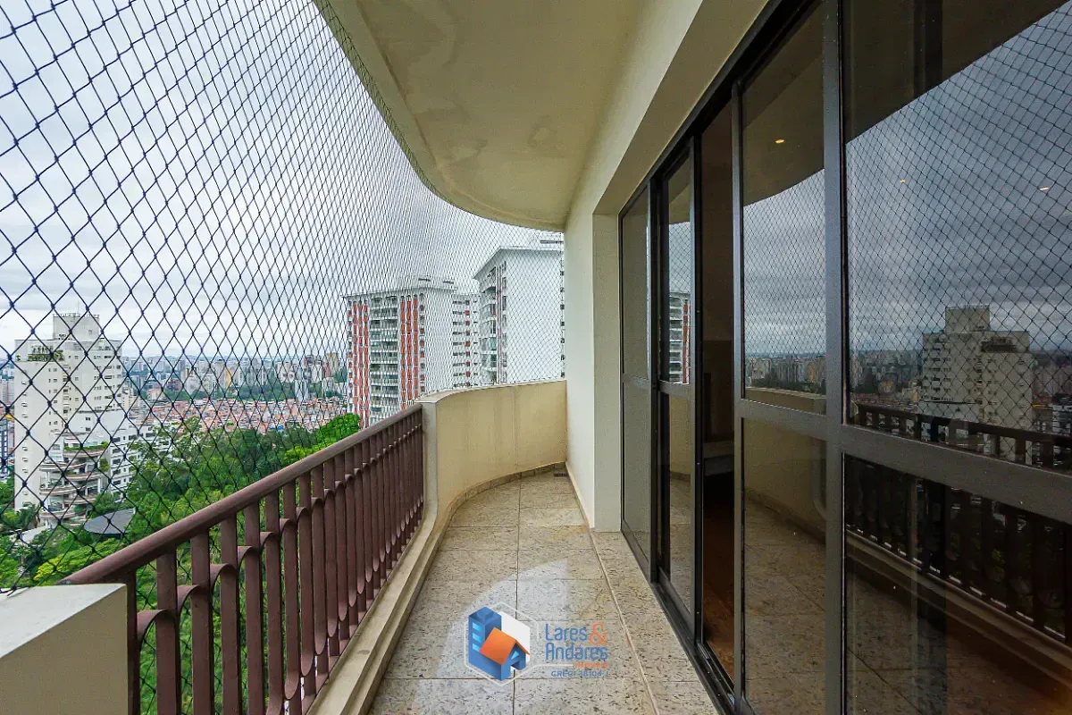 Imagem Cobertura para venda em Vila Suzana com 3 quartos, sendo 3 suítes, 283m²