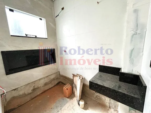 Imagem Sobrado com 3 suites proximo a praia Barra do Sai