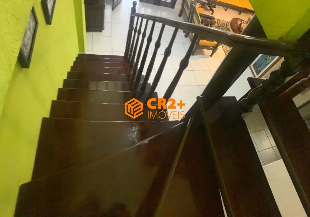 Imagem Casa Duplex - Casa Forte - 04 Quartos - 02 Suites - 280m2
