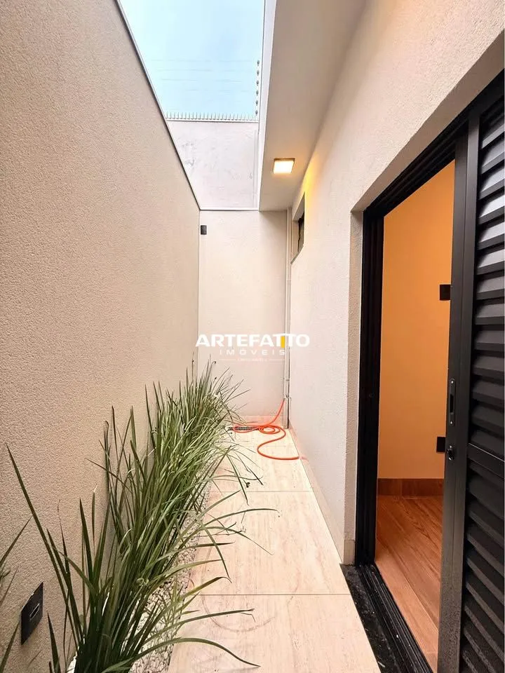 Imagem Casa com 3 dormitórios no bairro Parque Moema