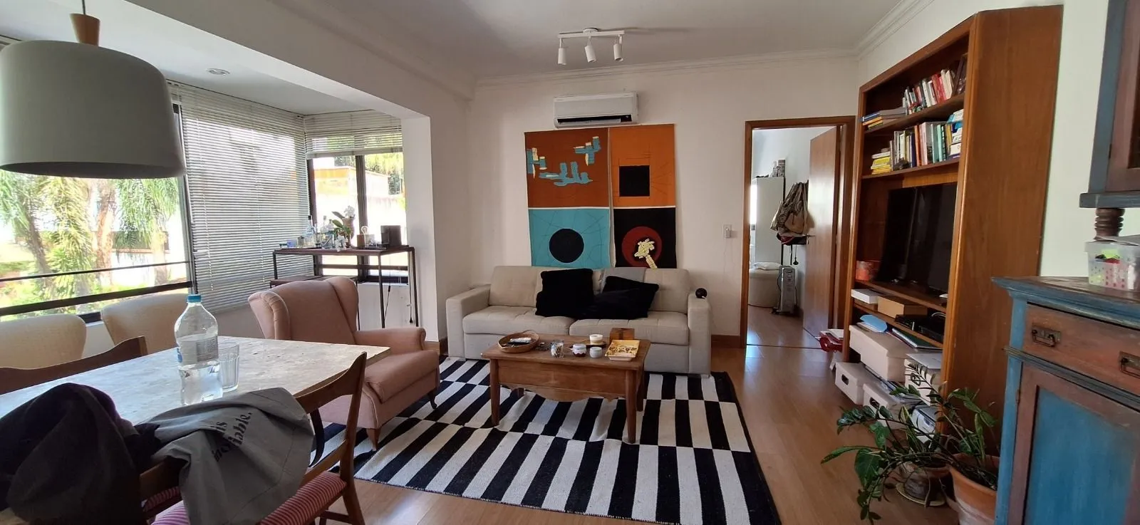 Apartamento 01 dormitório com garagem no Mont Serrat
