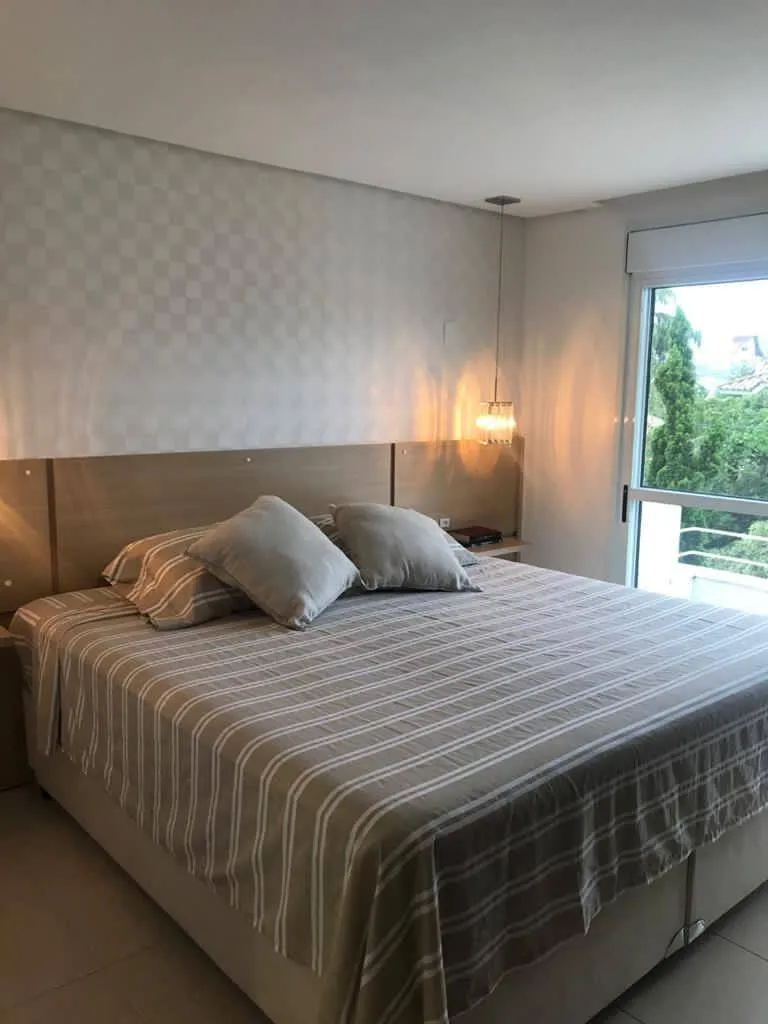Imagem EXCELENTE CASA PARA LOCAÇÃO DE TEMPORADA EM JURERE INTERNACIONAL
