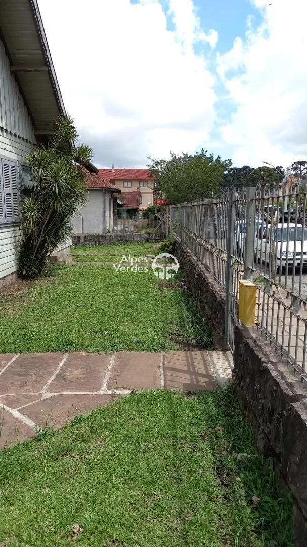 Imagem Terreno à venda, 1600 m2 por R$ 1.600.000,00 - Centro - Canela/RS