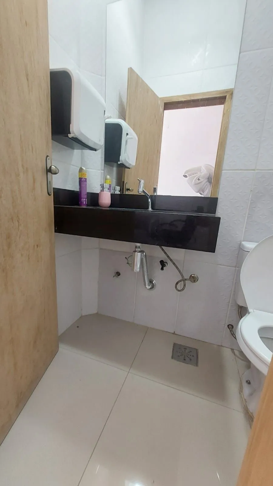 Imagem PRÉDIO COMERCIAL COM 5 SALAS E PROJETO APROVADO APARTAMENTO 100M2