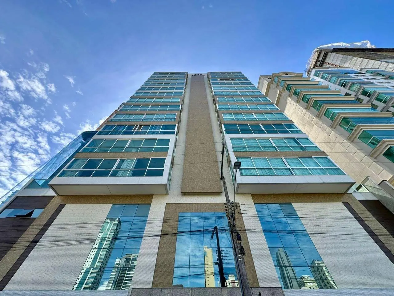 Foto do imóvel Apartamento com vista para o mar à venda com 190m2 por R$ 4.500.000,00