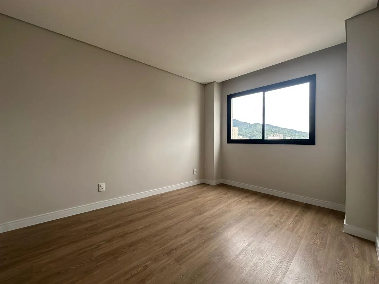 Imagem Apartamento com vista para o mar à venda com 78m2 por R$ 1.579.400,00