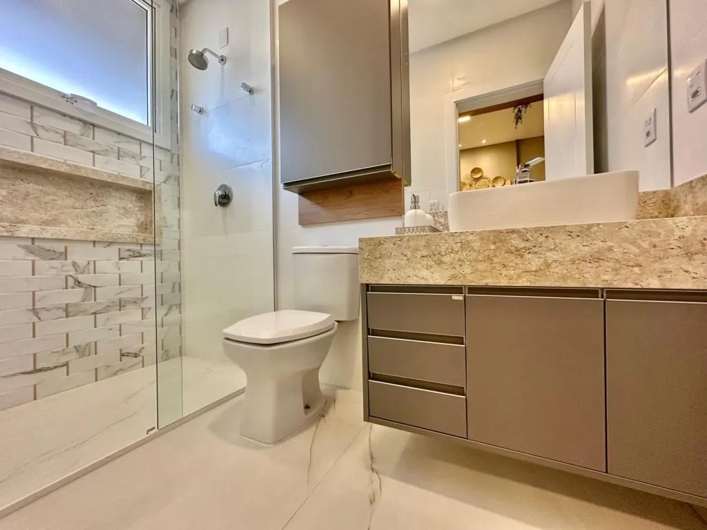 Imagem Casa em Condominio 4 Dormitórios - Bairro Capão Novo