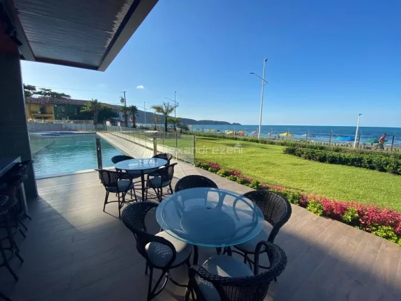 Imagem Apto Frente ao Mar com 2 Suítes