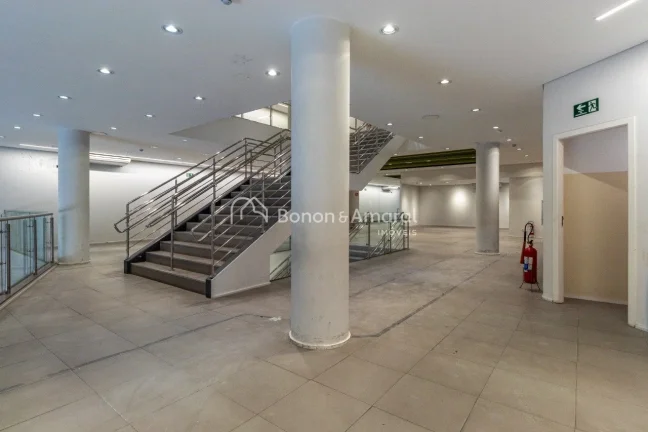 Imagem Imóvel comercial localizado no centro de compras de Campinas, na praça Rui Barbosa (praça do
conv...