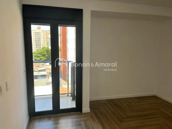 Imagem Localizado na principal rua do Cambuí, este apartamento é perfeito para quem busca investimento co...
