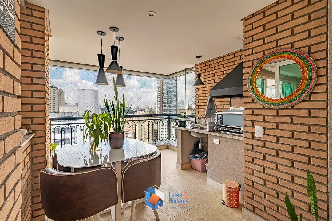 Imagem Apartamento para venda em Aclimação com 4 quartos, sendo 3 suítes, 210m²