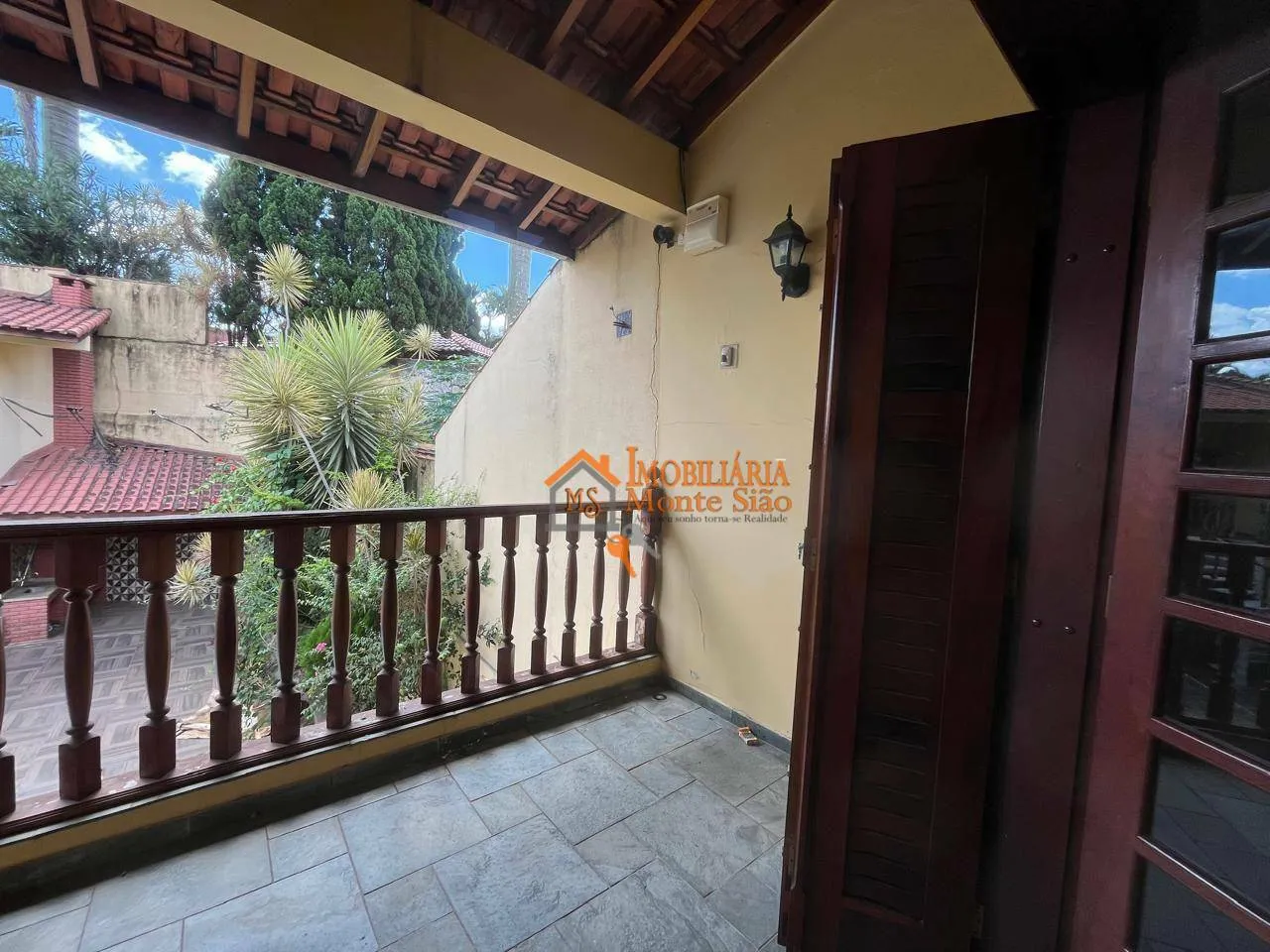 Imagem Sobrado com 6 dormitórios à venda, 372 m² por R$ 1.550.000,00 - Vila Rosália - Guarulhos/SP