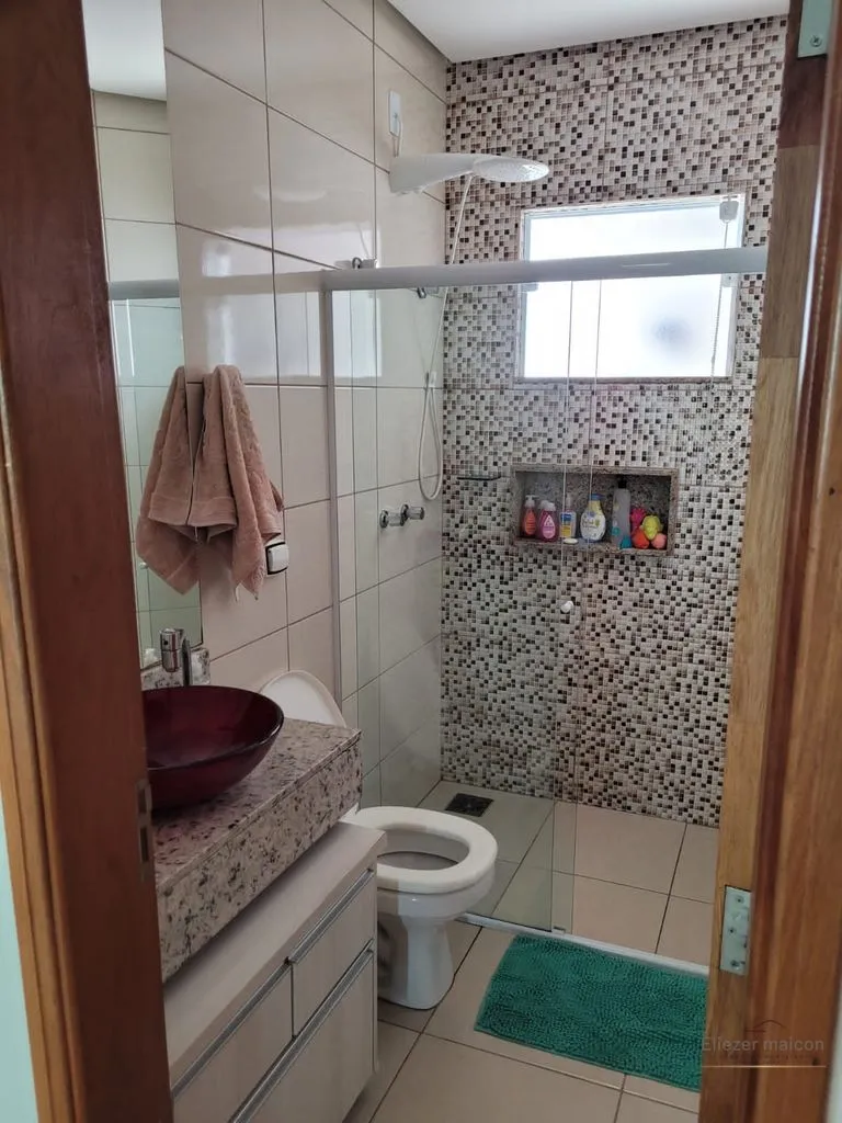 Imagem Casa à Venda com 3 quartos no bairro Caio Junqueira, Poços de Caldas - MG