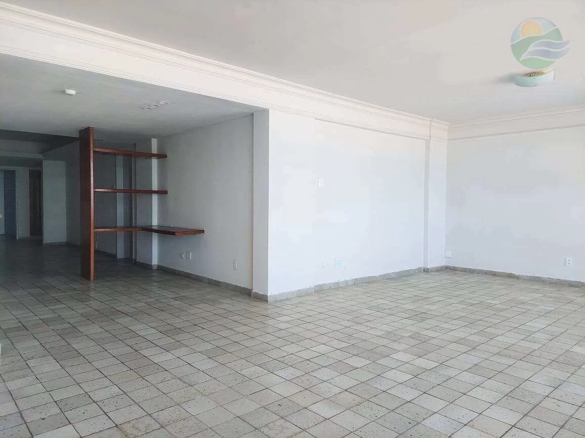Imagem Apartamento 4 quartos, Frente mar, à venda na Av. Boa Viagem, Recife.