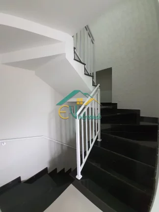 Imagem Sobrado à venda no Bairro Alto Curitiba PR