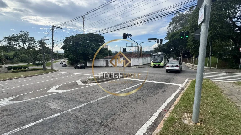 Imagem Terreno de esquina em avenida de alto fluxo, Jardim da Granja, SJC