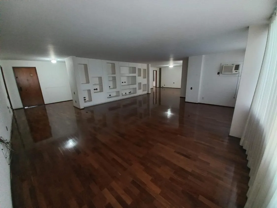 Imagem MODERNO E SOFISTICADO: Lindo apartamento com localização privilegiada no Cambuí, Campinas.