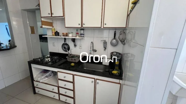 Imagem Apartamento com 2 dormitórios à venda, 60 m² por R$ 305.000,00 - Setor Central - Goiânia/GO