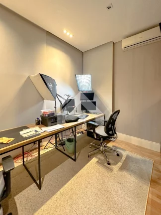 Imagem Casa de Condomínio em Alphaville - Santana de Parnaíba, SP