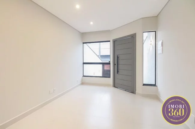 Imagem Sobrado de alto padrão na Vila Santa Isabel, com acabamento de primeira linha.*