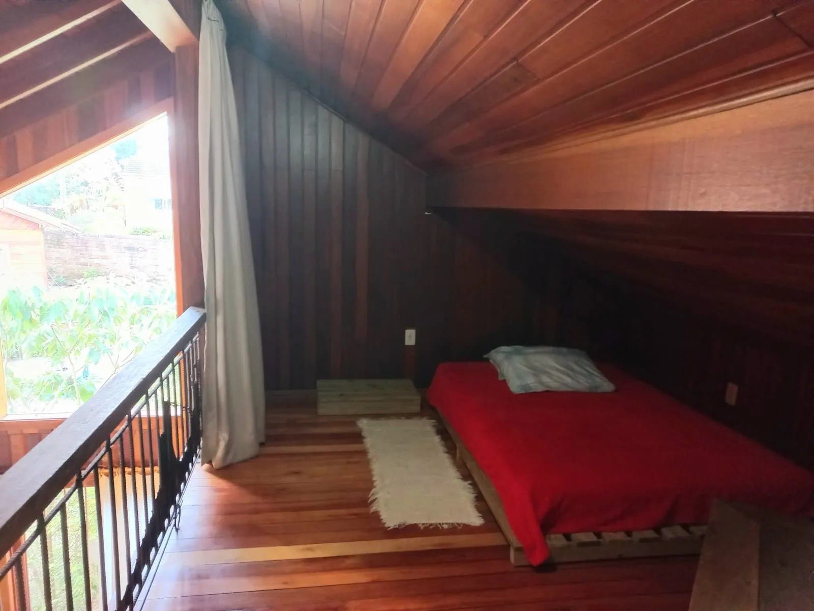 Imagem Excelente casa, 03 dorm com suite, 150 m²