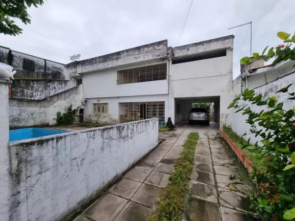 Imagem Casa para Venda em Jaboatão dos Guararapes, Piedade, 4 dormitórios, 3 suítes, 3 banheiros, 8 vagas